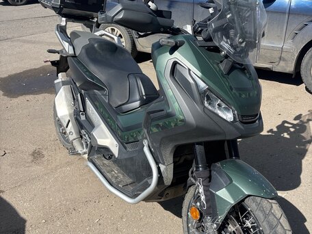 2020 Honda X-ADV, зелёный, 1099000 рублей, вид 1