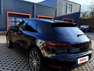 2016 Porsche Macan GTS I, чёрный, 3530000 рублей, вид 4