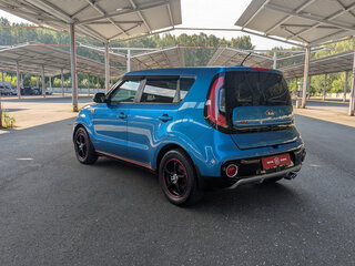 2017 Kia Soul II Рестайлинг, синий, 1399500 рублей, вид 5
