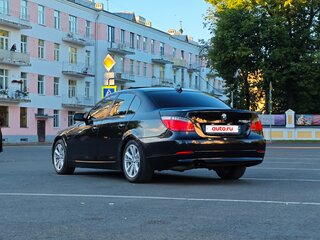 2007 BMW 5 серии 530xi V (E60/E61) Рестайлинг, чёрный, 950000 рублей, вид 4