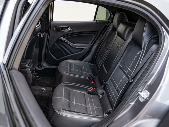 2014 Mercedes-Benz GLA 180 I (X156), серый, 2134000 рублей - вид 6