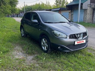 2013 Nissan Qashqai I Рестайлинг, серый, 1420000 рублей, вид 2