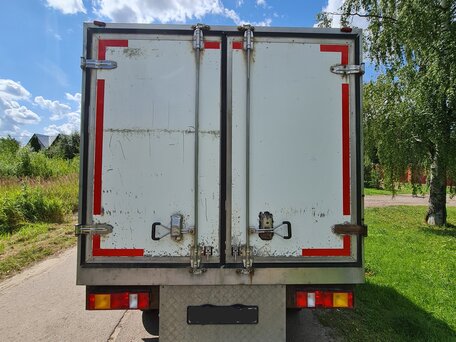 2010 Ford Transit, белый, 1050000 рублей, вид 2