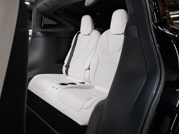 2023 Tesla Model X Plaid I Рестайлинг, чёрный - вид 24
