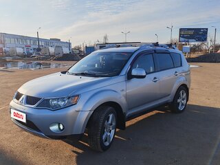 2008 Mitsubishi Outlander II, серебристый, 900000 рублей, вид 1