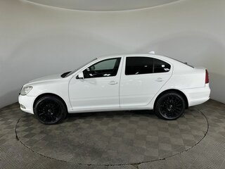 2011 Skoda Octavia DSG7 II (A5) Рестайлинг, белый, 680000 рублей, вид 5