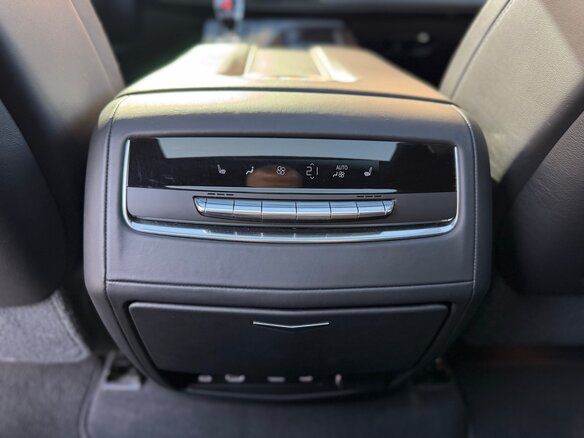 2021 Cadillac Escalade V, чёрный, 8990000 рублей - вид 17