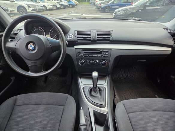 2009 BMW 1 серии 116i I (E81/E82/E87/E88) Рестайлинг, чёрный - вид 9