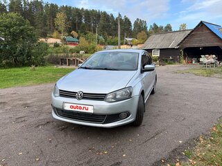 2013 Volkswagen Polo V, серебристый, 700000 рублей, вид 1