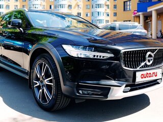 2019 Volvo V90 Cross Country I, чёрный, 4400000 рублей, вид 2
