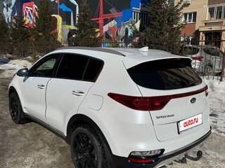 2020 Kia Sportage IV Рестайлинг, белый, 2800000 рублей, вид 5