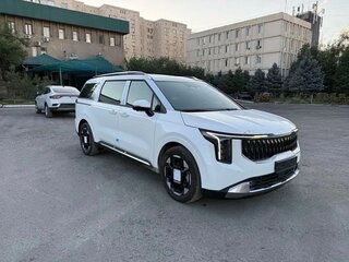 2026 Kia Carnival IV Рестайлинг, белый, 7200000 рублей, вид 1