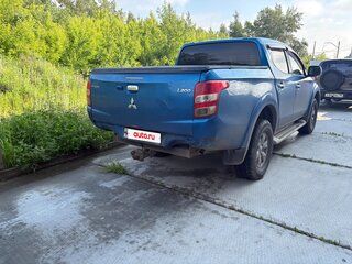 2017 Mitsubishi L200 V, синий, 1850000 рублей, вид 4