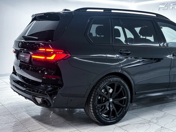 2024 BMW X7 40d I (G07) Рестайлинг, чёрный, 13300000 рублей - вид 36