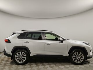 2025 Toyota RAV4 V (XA50), белый, 5990000 рублей, вид 4