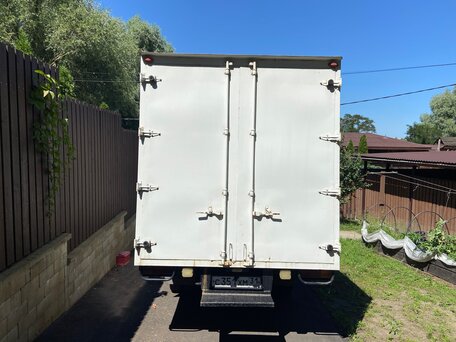 1993 Toyota Dyna, белый, 1100000 рублей, вид 5