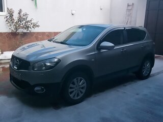 2013 Nissan Qashqai I Рестайлинг, чёрный, 1150000 рублей, вид 1