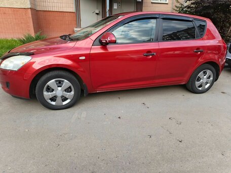 2007 Kia Ceed I, красный, 530000 рублей, вид 3