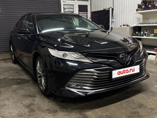 2018 Toyota Camry VIII (XV70), чёрный, 2950000 рублей, вид 2