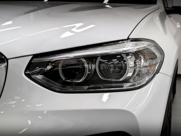 2021 BMW X3 20i xDrive III (G01), белый - вид 17