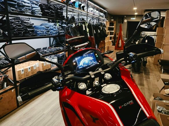 2026 Moto Morini X-CAPE, красный, 889000 рублей - вид 12