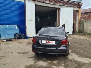 2016 Volkswagen Polo V Рестайлинг, белый, 550000 рублей, вид 3