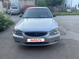 2005 Hyundai Accent ТагАЗ II, серебристый, 240000 рублей, вид 3