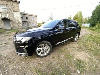 2020 Audi Q7 45 TFSI II (4M) Рестайлинг, чёрный, 4890000 рублей, вид 1