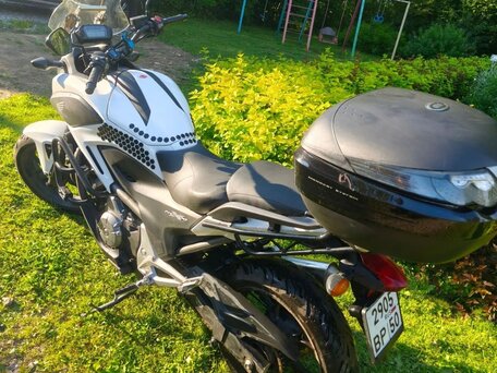2013 Honda NC 700X, белый, 550000 рублей, вид 4