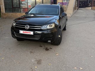 2011 Volkswagen Touareg II, чёрный, 1950000 рублей, вид 1