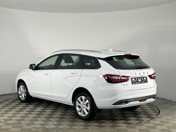 2026 Lada (ВАЗ) Vesta SW I Рестайлинг (NG), белый - вид 16