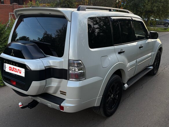 2019 Mitsubishi Pajero IV Рестайлинг 2, белый - вид 8