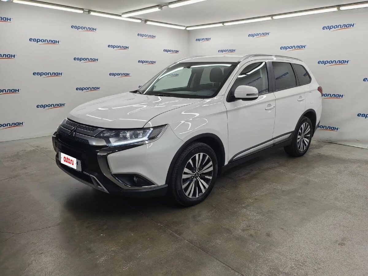 Открыть фотографии: Mitsubishi Outlander III Рестайлинг 3