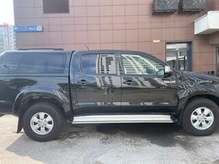 2013 Toyota Hilux VII Рестайлинг, чёрный, 1900000 рублей, вид 3