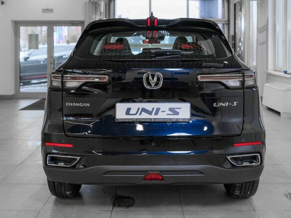 2025 Changan UNI-S I, чёрный - вид 4
