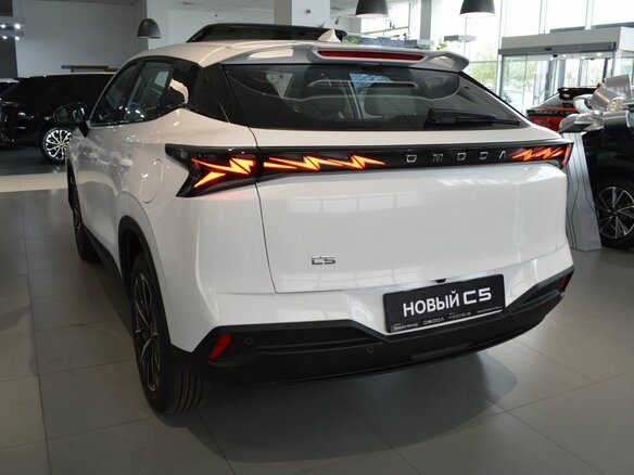 2026 Omoda C5 II, белый, 2779000 рублей - вид 5