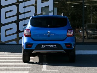 2015 Renault Sandero II, синий, 979000 рублей, вид 4