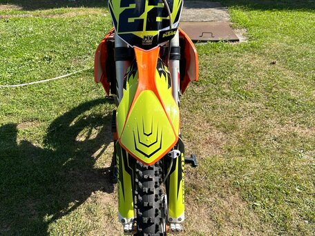 2015 KTM 250 SX F, оранжевый, 300000 рублей, вид 2