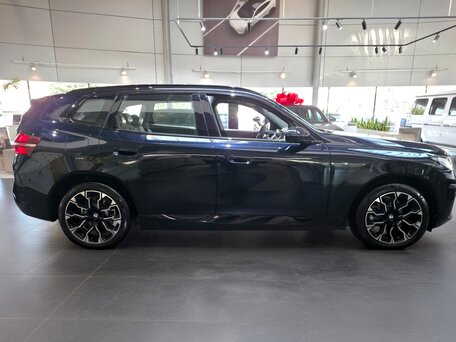 2026 BMW X3 Long 30L xDrive IV (G45/G48), синий, 7240000 рублей, вид 4