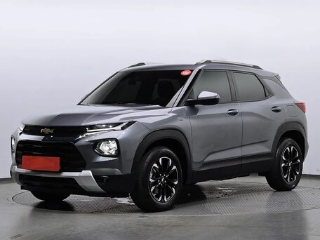2022 Chevrolet TrailBlazer III, серый, 1787007 рублей, вид 1