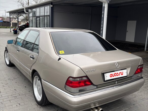 1997 Mercedes-Benz S-Класс 500 Long III (W140) Рестайлинг, золотистый, 1499000 рублей - вид 5