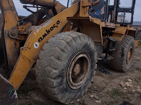 2005 Амкодор 352, жёлтый, 1400000 рублей, вид 1
