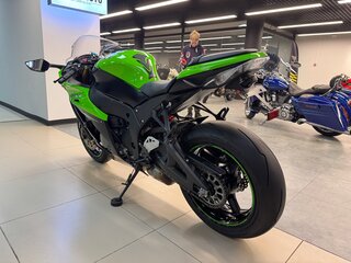 2013 Kawasaki ZX-10R Ninja, зелёный, 1250000 рублей, вид 4