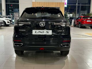 2025 Changan UNI-S I, чёрный, 3179900 рублей, вид 4