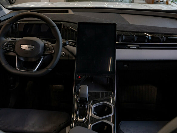 2026 Geely Atlas II, белый, 3909990 рублей - вид 25