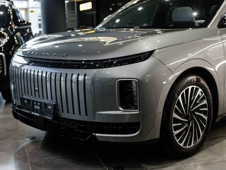 2025 Exeed Exlantix ET, серый, 6990000 рублей, вид 2