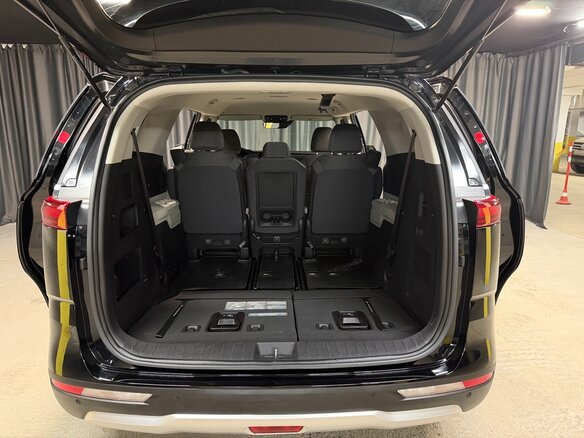 2021 Kia Carnival IV, чёрный, 3299000 рублей - вид 21