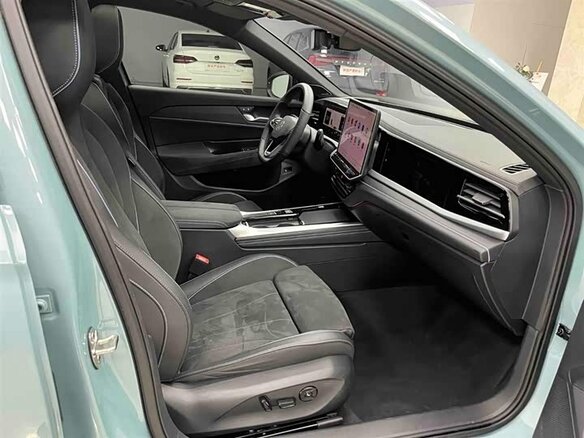 2024 Volkswagen Passat (North America and China) Pro I, голубой - вид 17