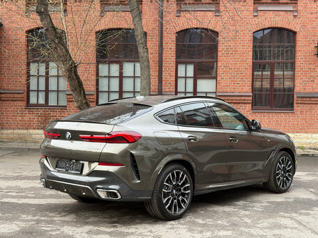 2024 BMW X6 40i III (G06) Рестайлинг, зелёный, 12900000 рублей, вид 4