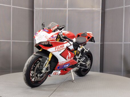 2013 Ducati 1199 Panigale, красный, 1069000 рублей, вид 4